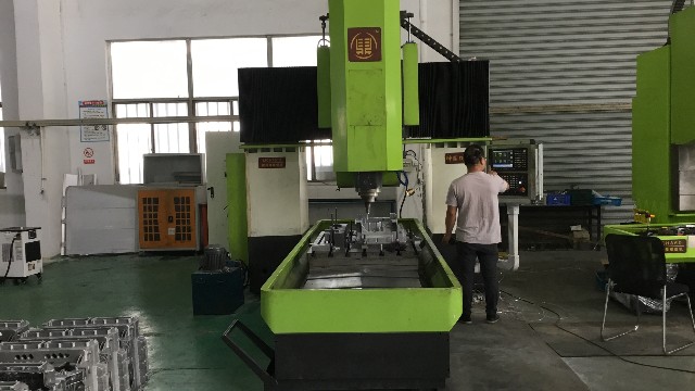 電阻對焊和攪拌摩擦焊的焊接過程特點(diǎn)有什么不同？-科鼎數(shù)控