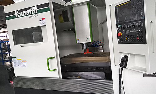 加工中心鉆頭為什么會經(jīng)常斷？什么原因？-科鼎數(shù)控