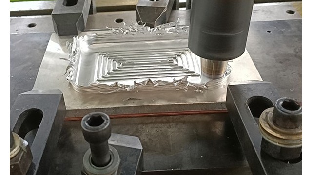 鋁型材摩擦焊接是怎么瞬間停了的？-科鼎數(shù)控