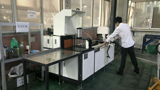 門(mén)窗角碼自動(dòng)鋸用途及特性有哪些？